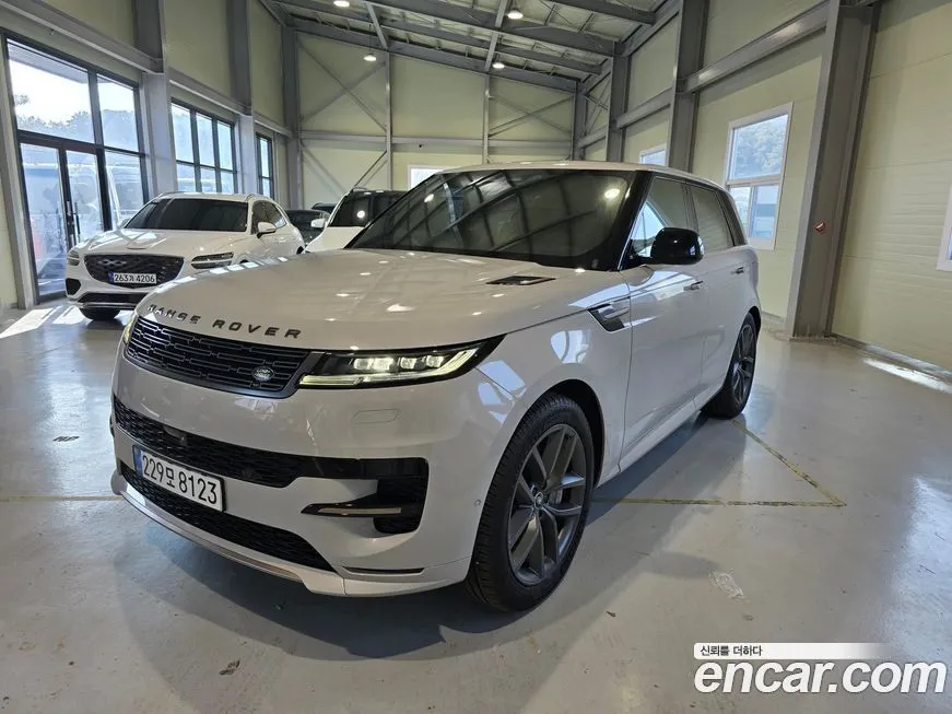 Land Rover Range Rover Sport — фото 1