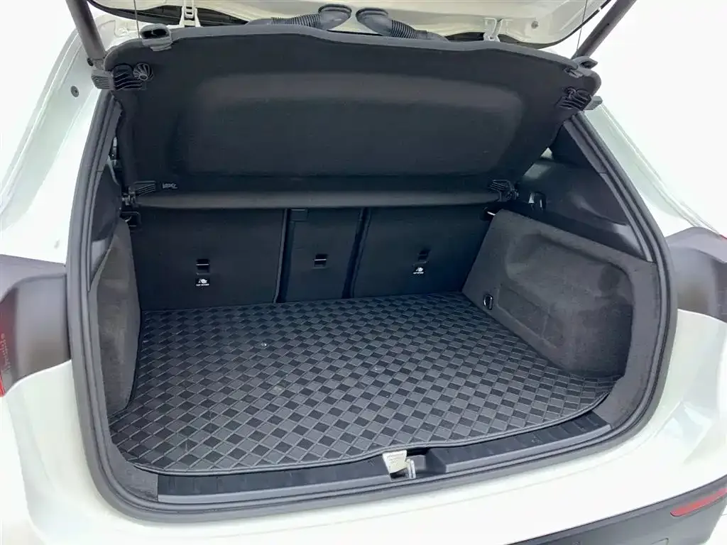 Mercedes-Benz GLA 2023 из CN, фото 6