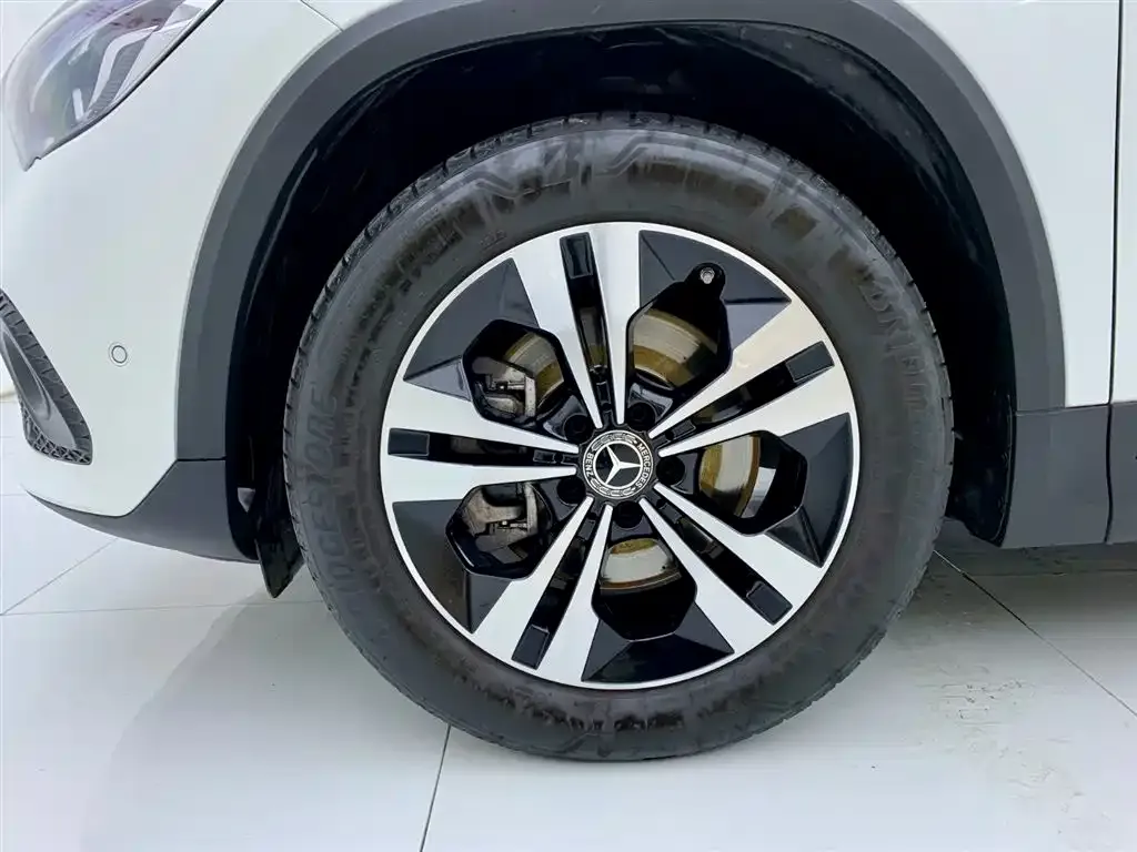 Mercedes-Benz GLA 2023 из CN, фото 10