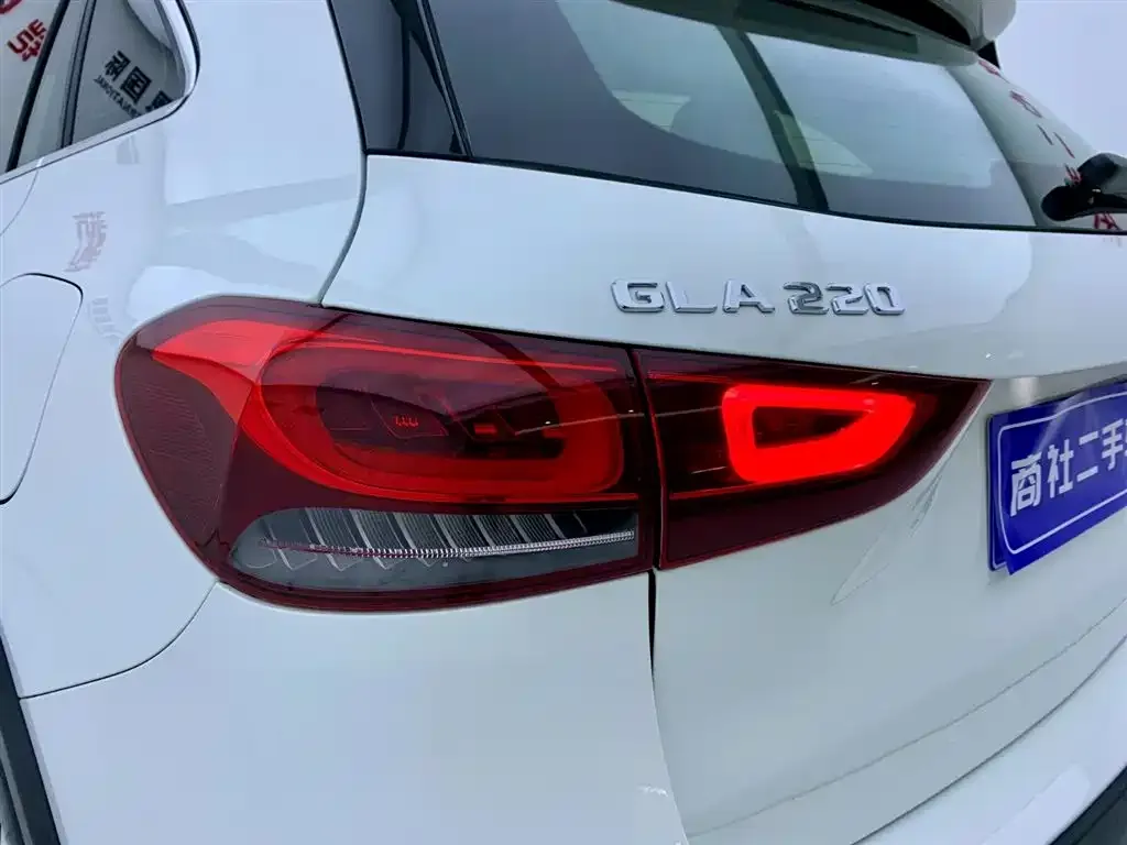 Mercedes-Benz GLA 2023 из CN, фото 2