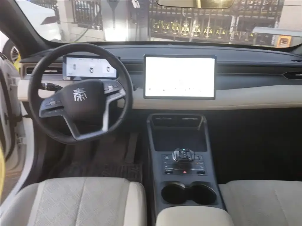 BYD Qin PLUS 2025 из CN, фото 2