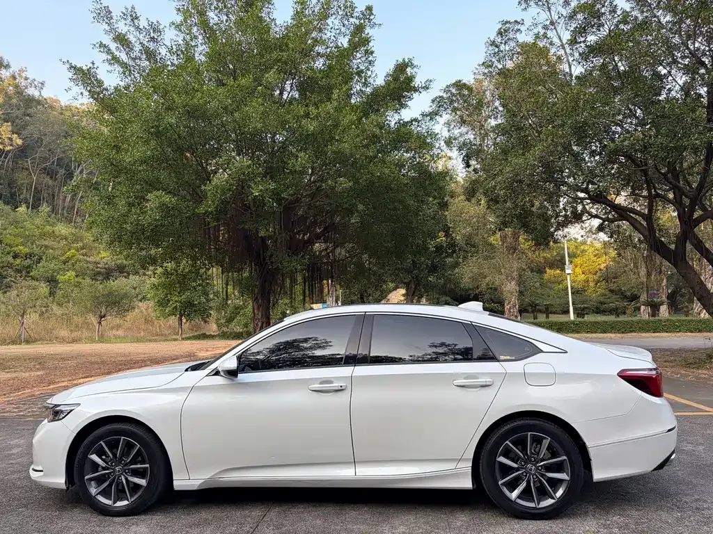 Honda Inspire 2022 из CN, фото 7