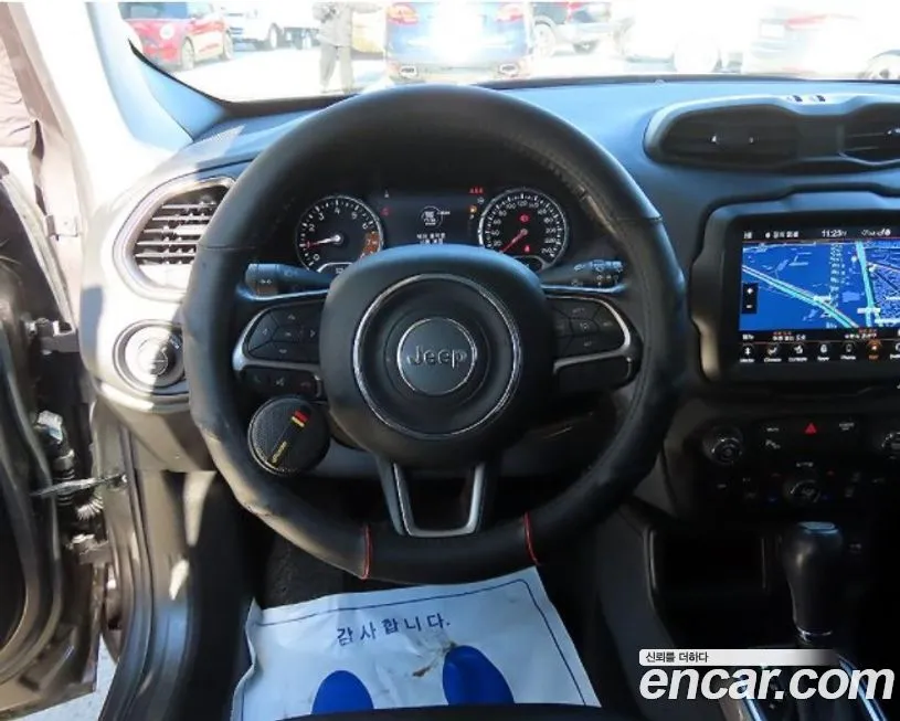 Jeep Renegade 2021 из KR, фото 10