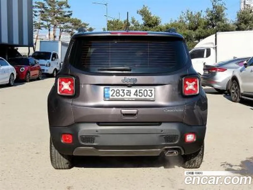 Jeep Renegade 2021 из KR, фото 3