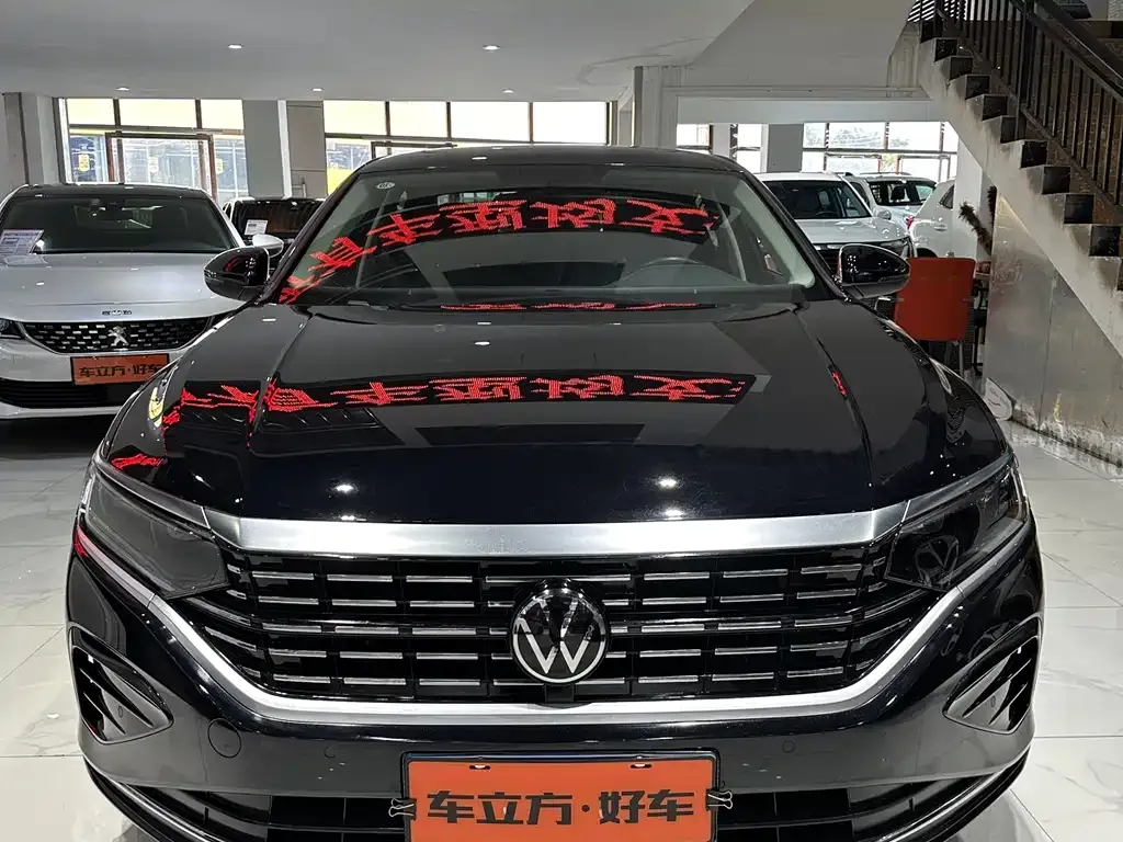 Volkswagen Passat 2023 из CN, фото 6