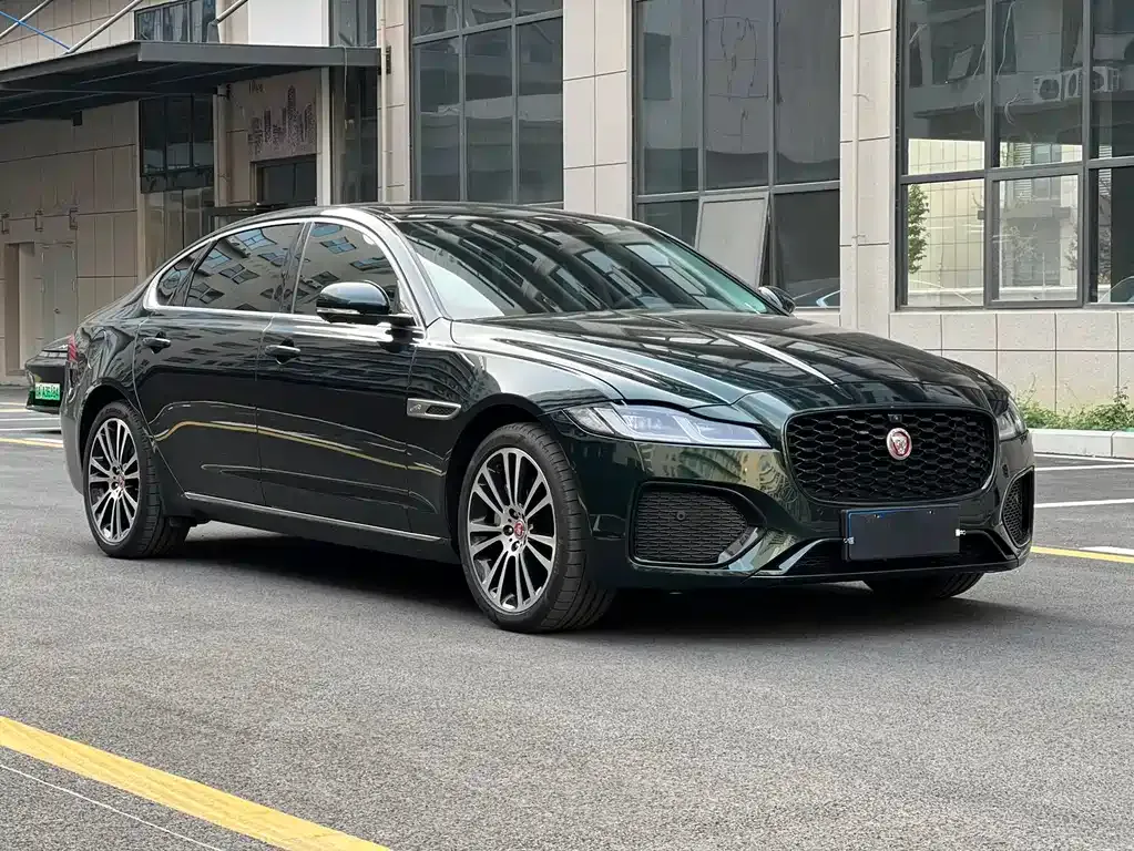 Jaguar XFL — фото 9