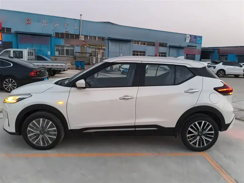 Nissan Kicks — фото 2