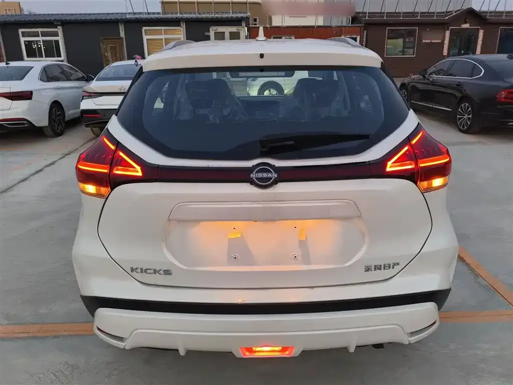 Nissan Kicks — фото 9
