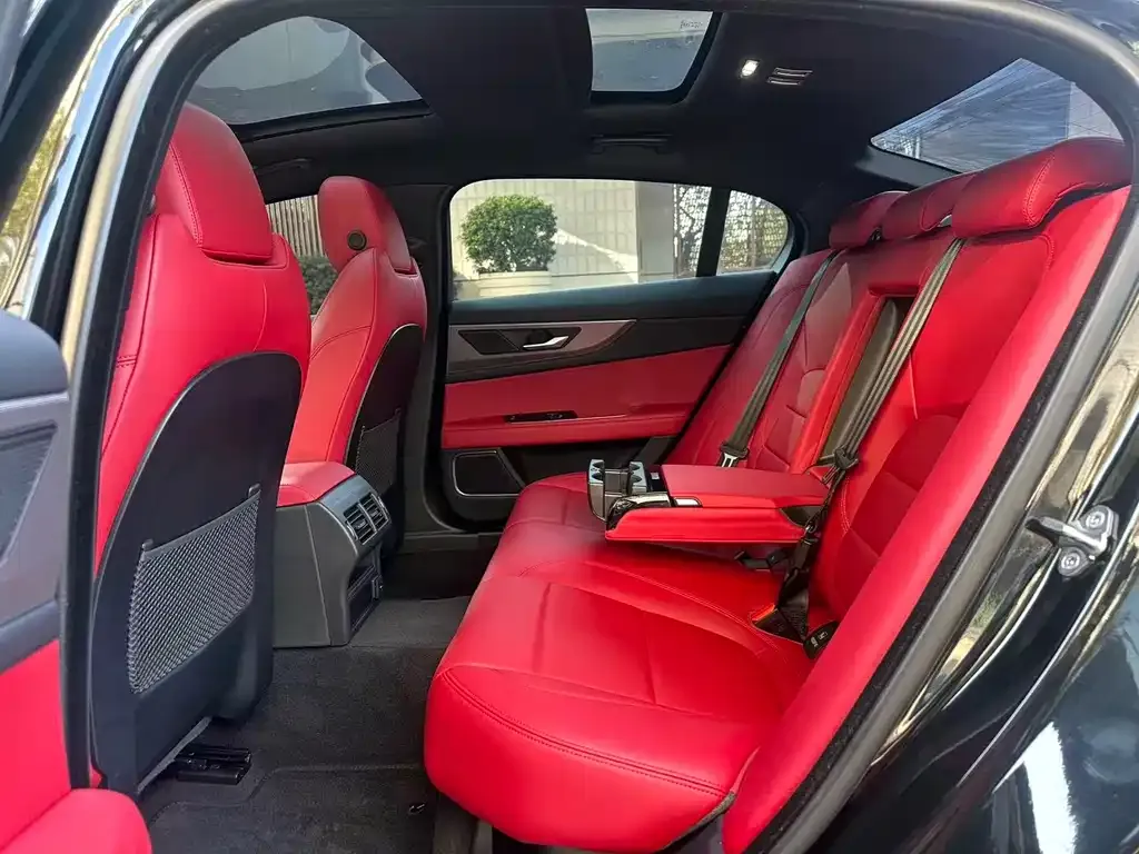 Jaguar XEL 2023 из CN, фото 3