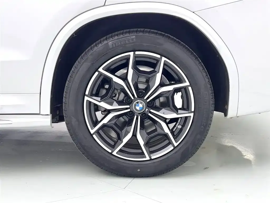 BMW X3 — фото 10