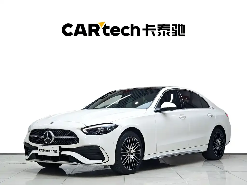 Mercedes-Benz C-Class — фото 1