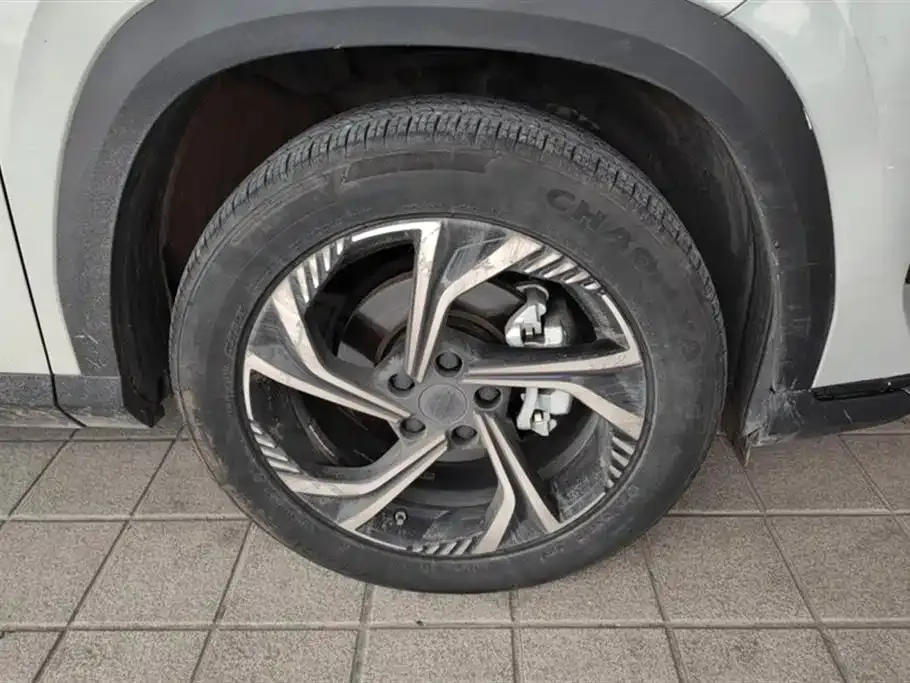 Geely Boyue 2024 из CN, фото 9