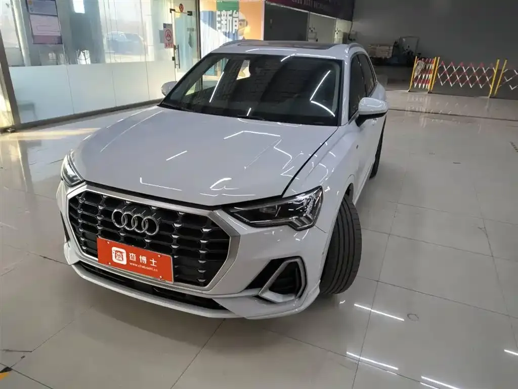 Audi Q3 2022 из CN, фото 1