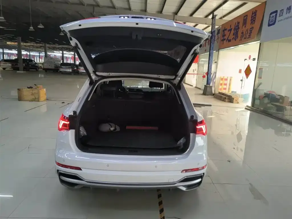 Audi Q3 2022 из CN, фото 3