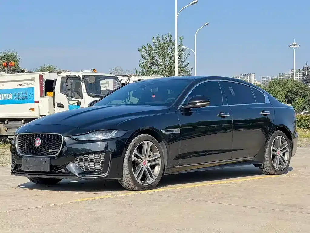 Jaguar XEL