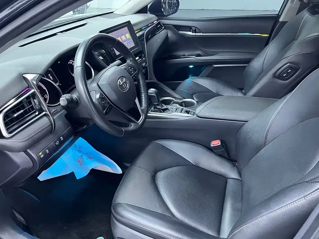 Toyota Camry 2022 из CN, фото 5