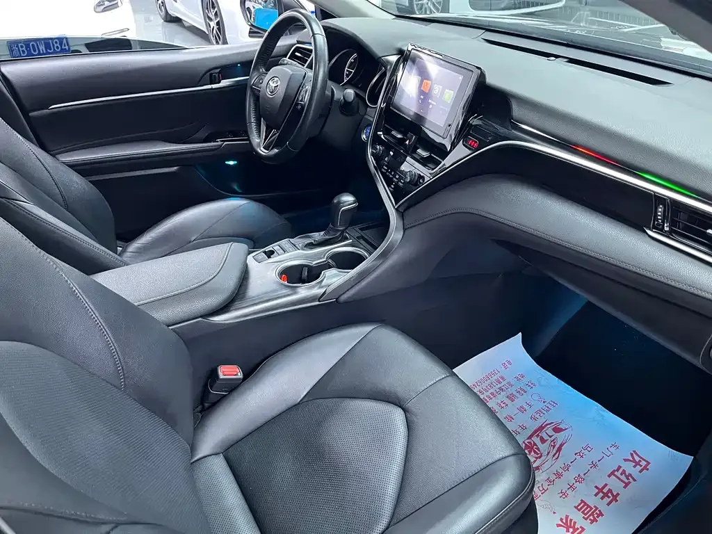 Toyota Camry 2022 из CN, фото 9