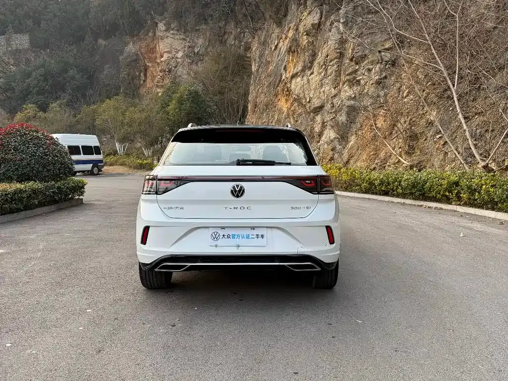 Volkswagen T-Roc 2023 из CN, фото 8