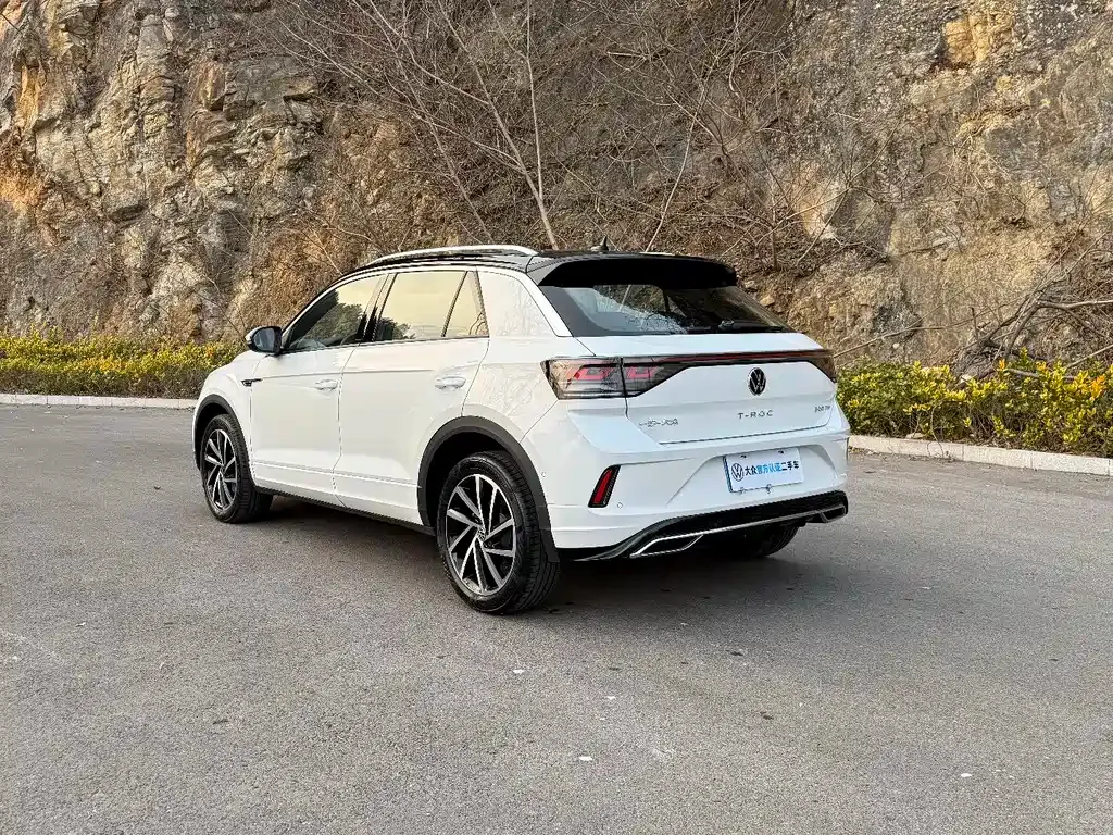 Volkswagen T-Roc 2023 из CN, фото 9