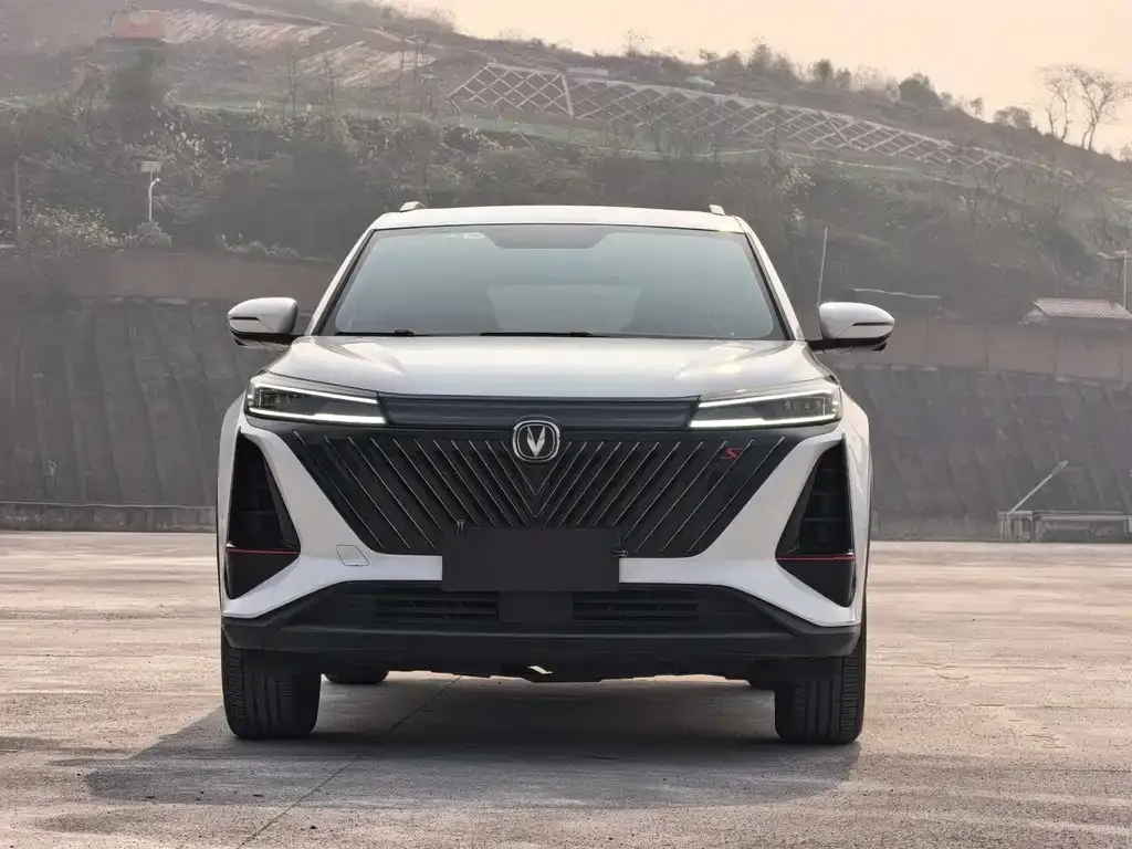 Changan CS75PLUS 2023 из CN, фото 4
