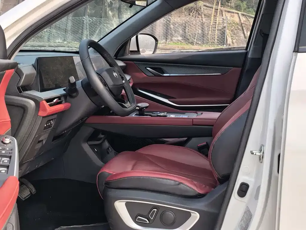 Changan CS75PLUS 2023 из CN, фото 5