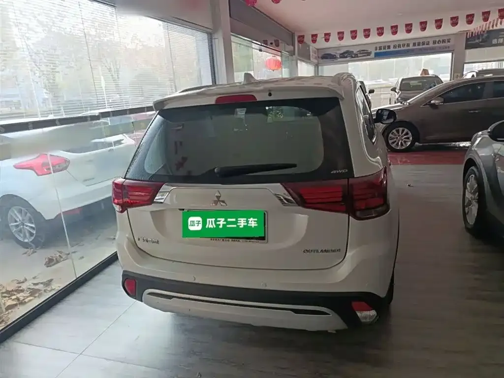 Mitsubishi Outlander 2021 из CN, фото 6