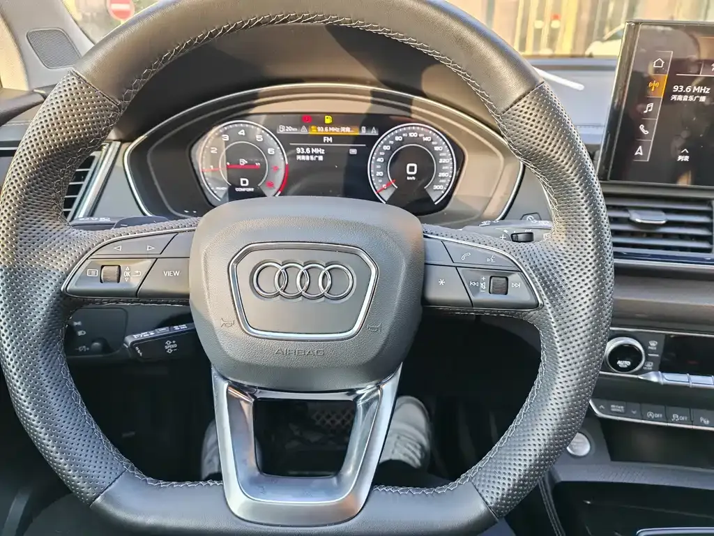 Audi Q5L 2023 из CN, фото 8