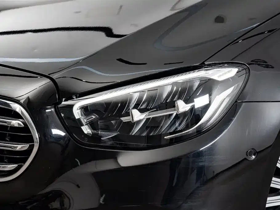 Mercedes-Benz E-Class 2023 из CN, фото 4