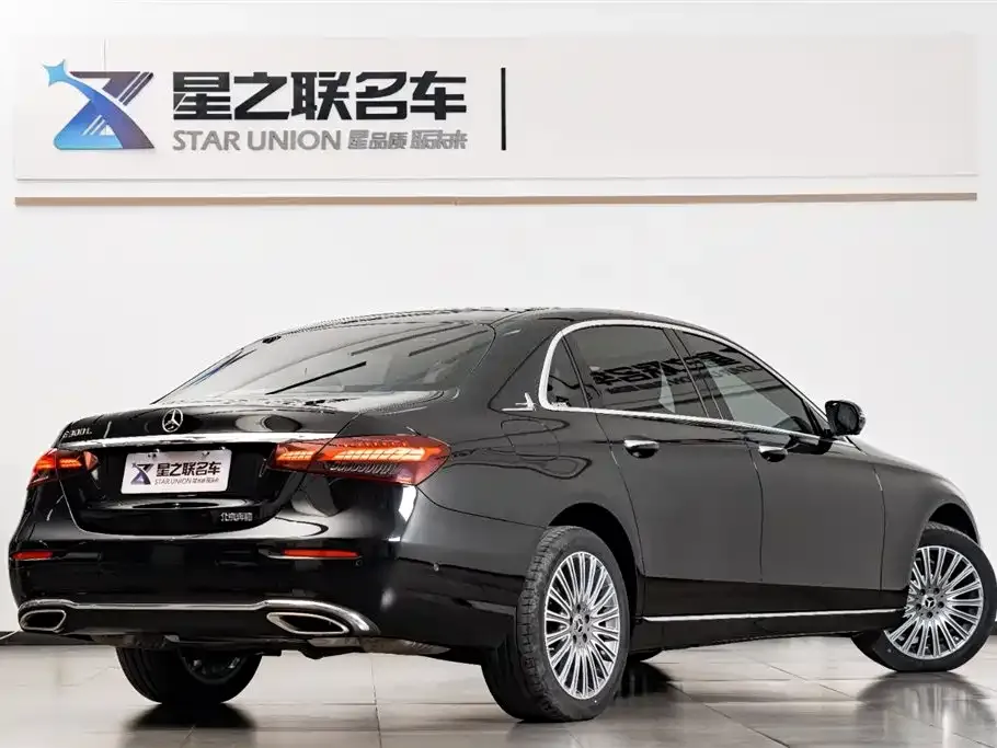Mercedes-Benz E-Class 2023 из CN, фото 3