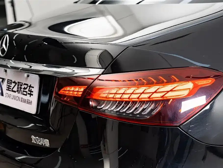 Mercedes-Benz E-Class 2023 из CN, фото 6