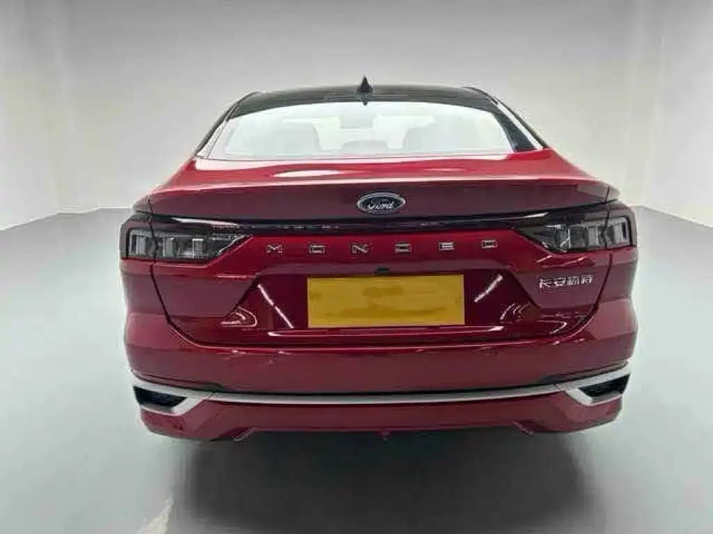 Ford Mondeo — фото 5