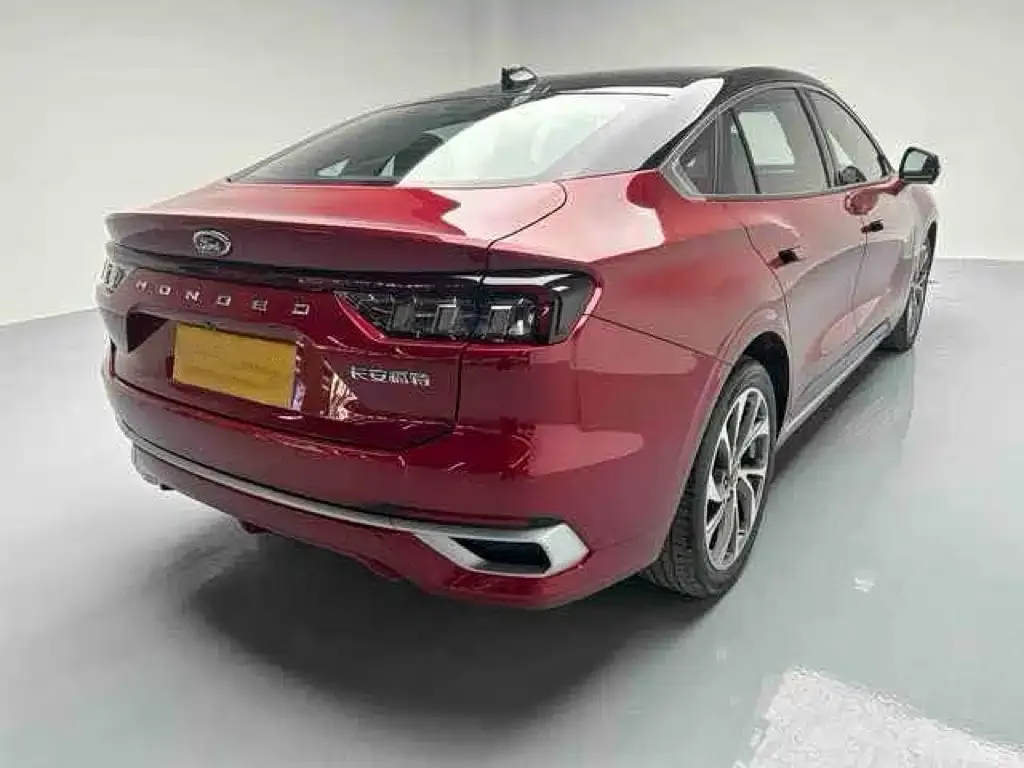 Ford Mondeo — фото 6