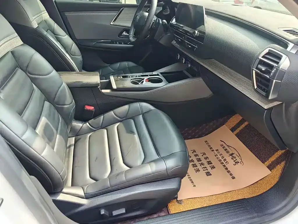 Citroen C5 X 2022 из CN, фото 5