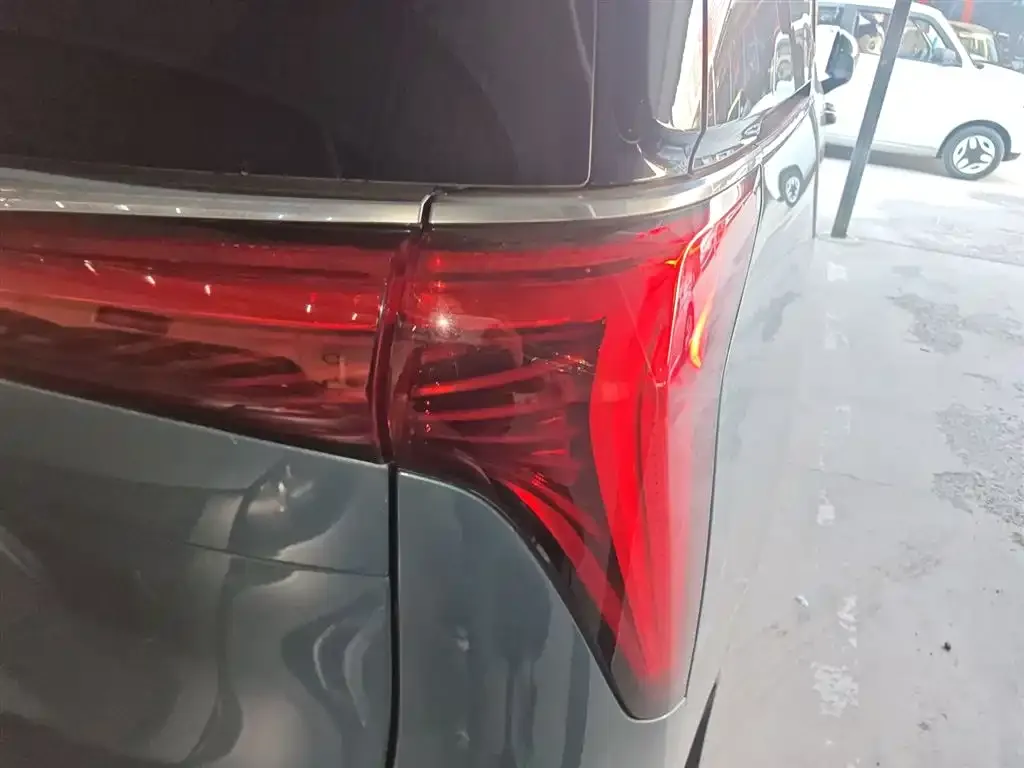 Buick Century 2024 из CN, фото 6