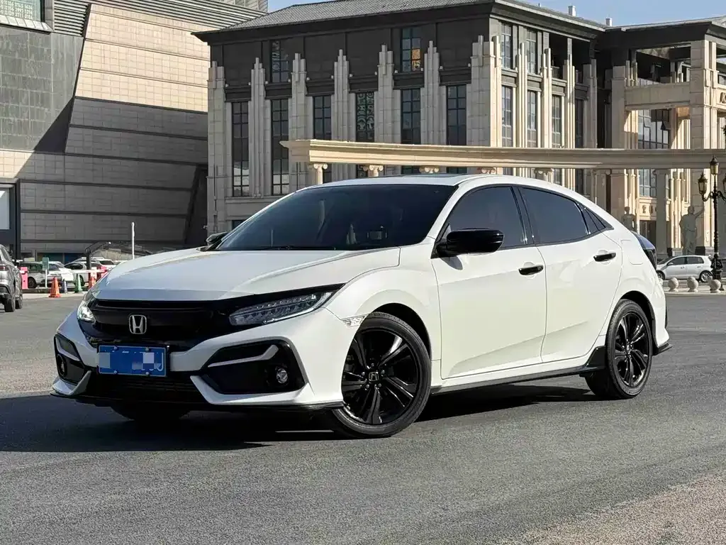 Honda Civic — фото 1