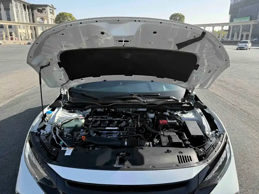 Honda Civic — фото 4