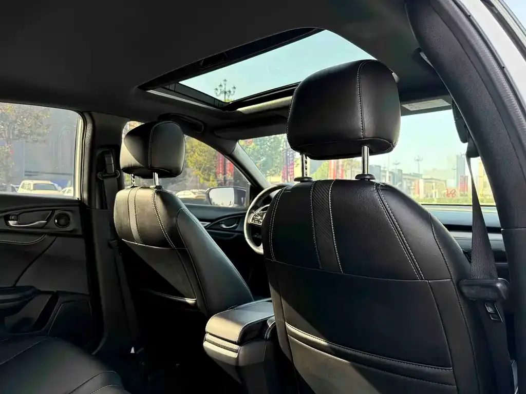 Honda Civic — фото 5