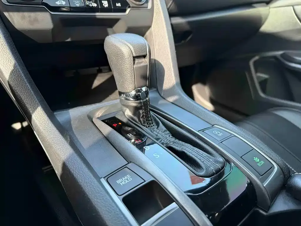 Honda Civic — фото 2