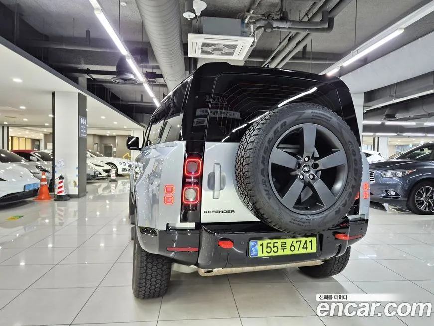Land Rover Defender 2024 из KR, фото 4