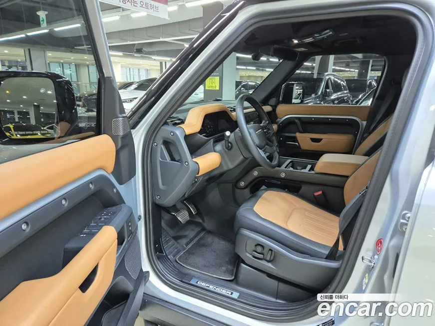 Land Rover Defender 2024 из KR, фото 8
