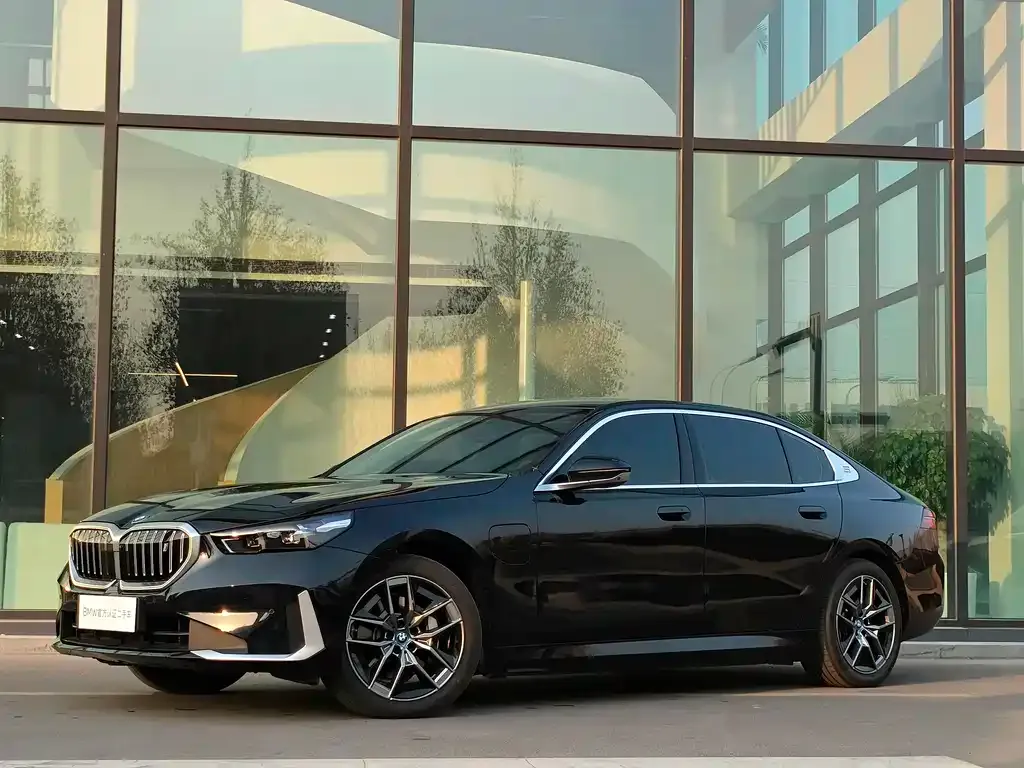BMW i5 2024 из CN, фото 1