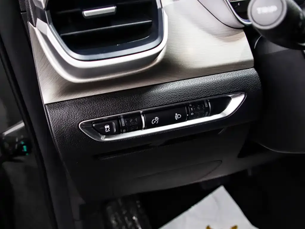 Geely Binyue 2021 из CN, фото 4