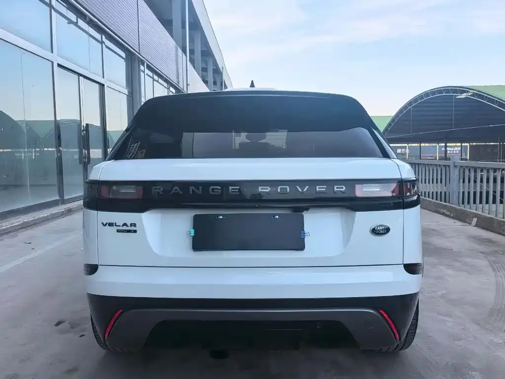 Land Rover Velar — фото 2