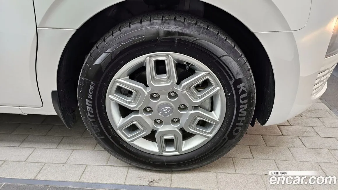 Hyundai Staria — фото 7