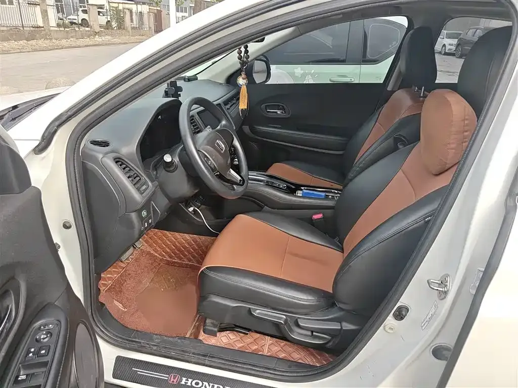 Honda Vezel 2022 из CN, фото 8