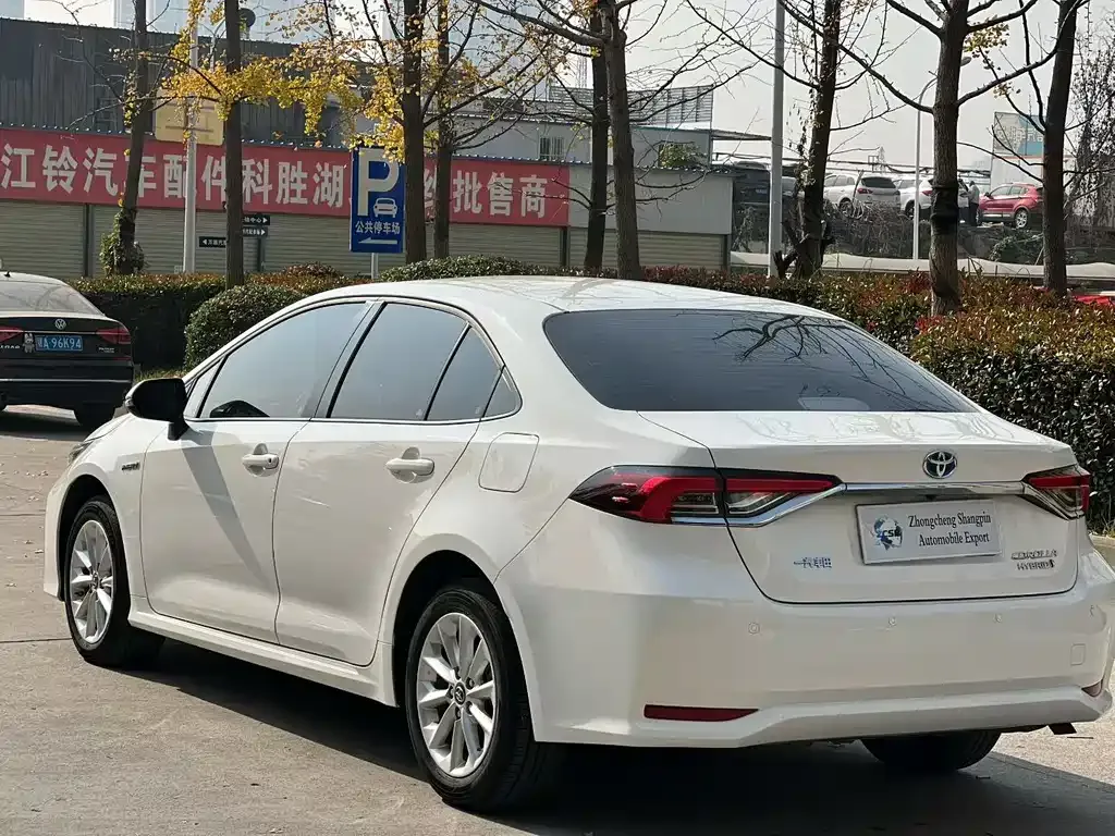 Toyota Corolla 2022 из CN, фото 9