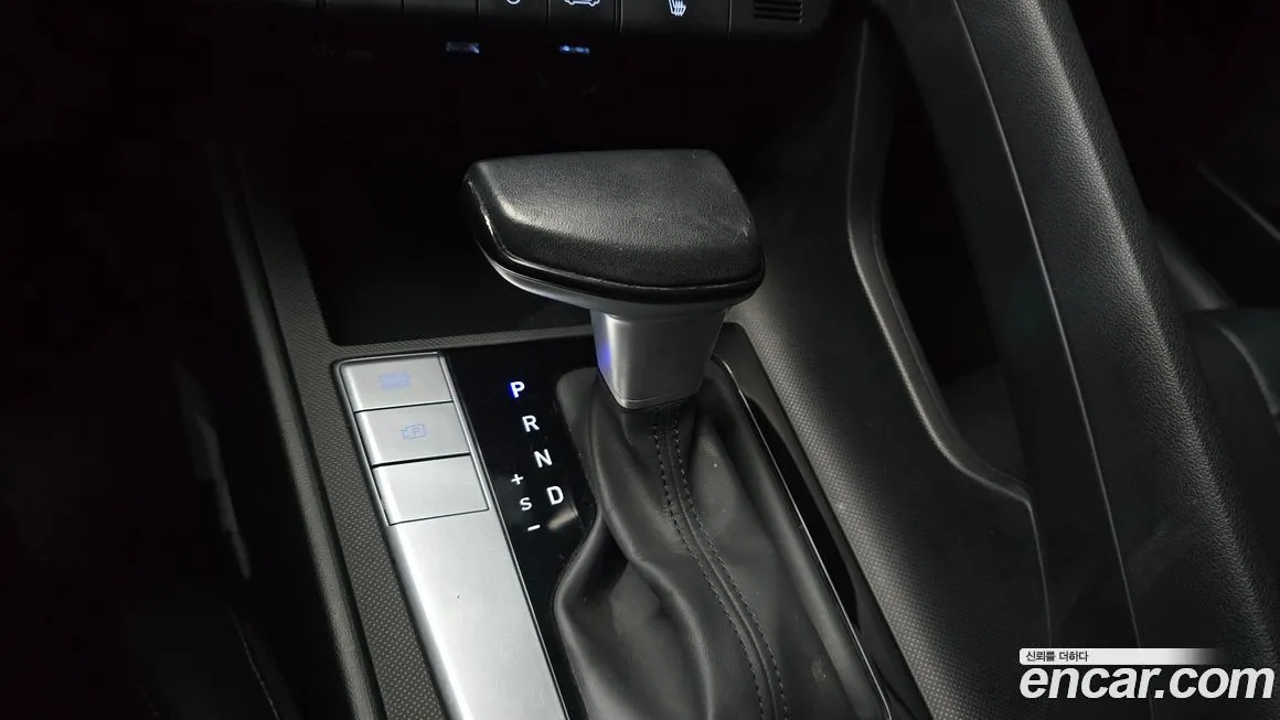 Hyundai AVANTE — фото 9