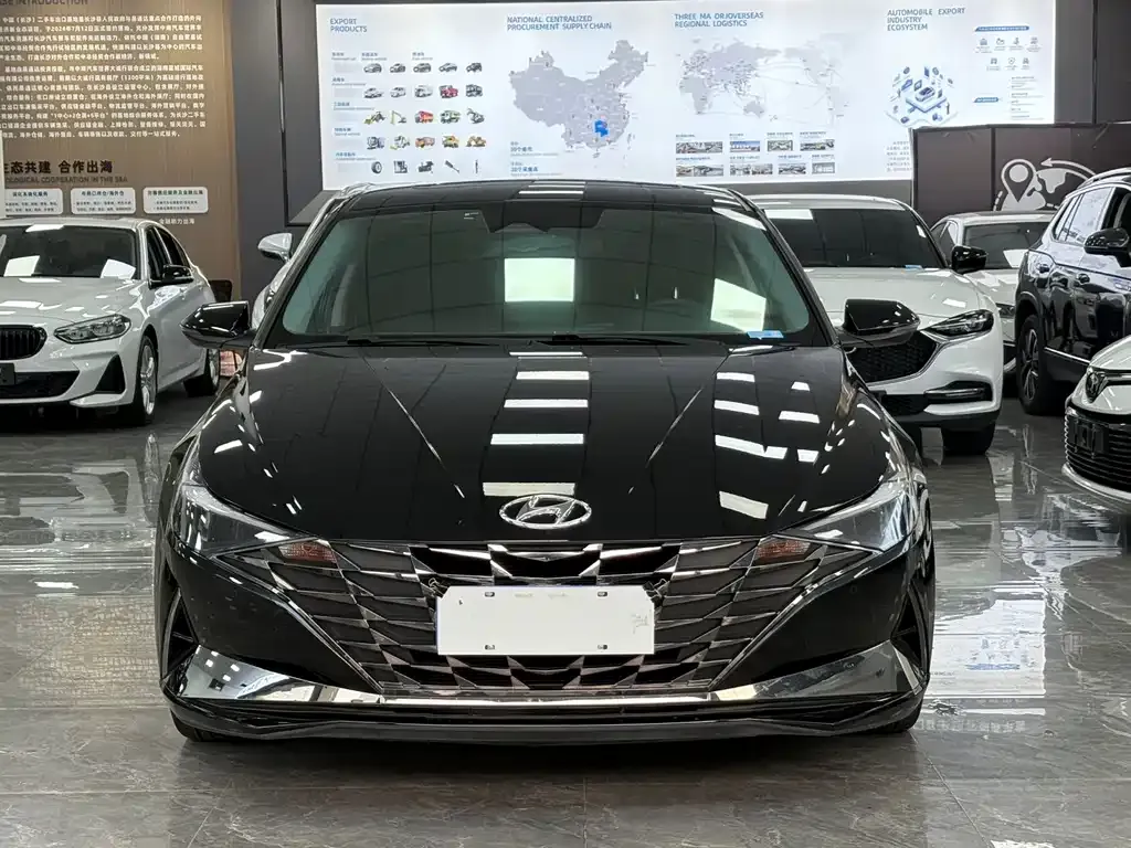 Hyundai Elantra 2022 из CN, фото 4
