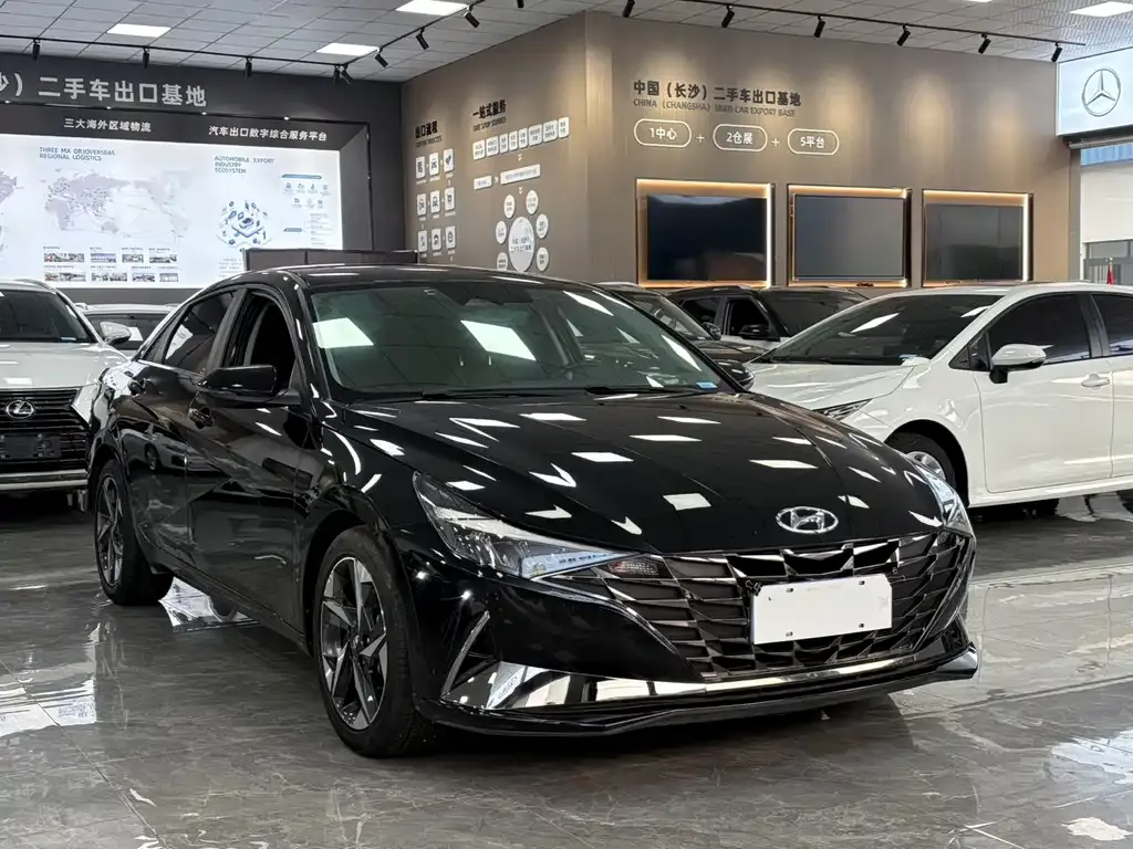 Hyundai Elantra 2022 из CN, фото 8
