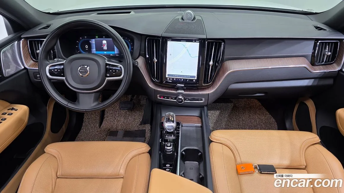 Volvo XC60 2022 из KR, фото 7